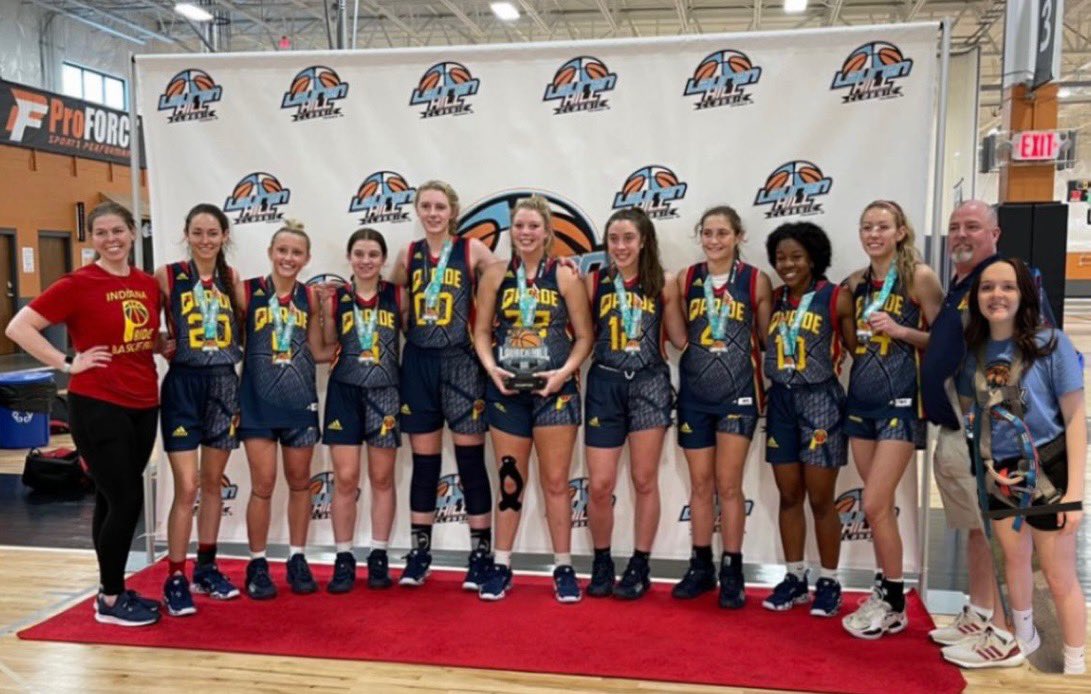 INPrideXtreme's tweet photo. Lauren Hill Classic CHAMPIONS gold bracket! #INPrideBasketball https://t.co/hOnx8ITudI