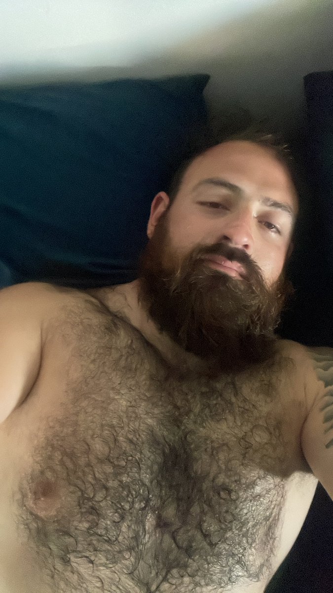 How’s everyone’s Sunday going? Making some new content today😉 Check it out @ onlyfans.com/bigbrownbear711