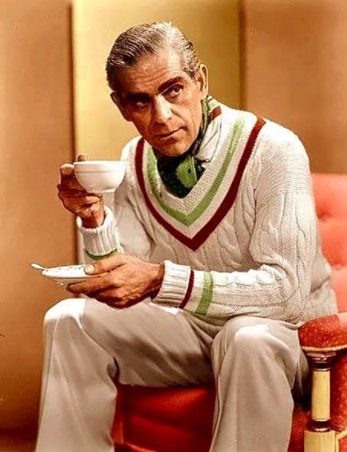 HorrorHammer1's tweet photo. Boris Karloff in 1941 https://t.co/lMvP0rHDIk