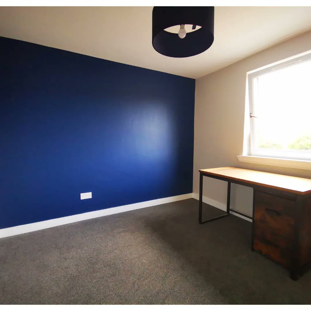 GeerafDecorator's tweet image. 🤩We love when home owners decide to do complete makeover of house interiors🤩

🙋Say bye to old wallpapers and say hi to freshly plastered walls and new carpets🙋