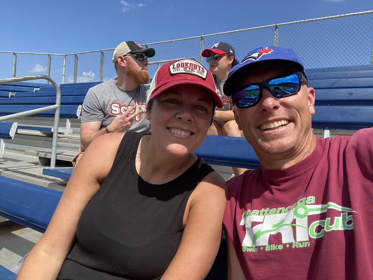 JFFUNLIGOOD's tweet photo. @EPB_Chattanooga gettin’ ready for selfie in the 6th. #epblookouts https://t.co/DU11EF6LkK