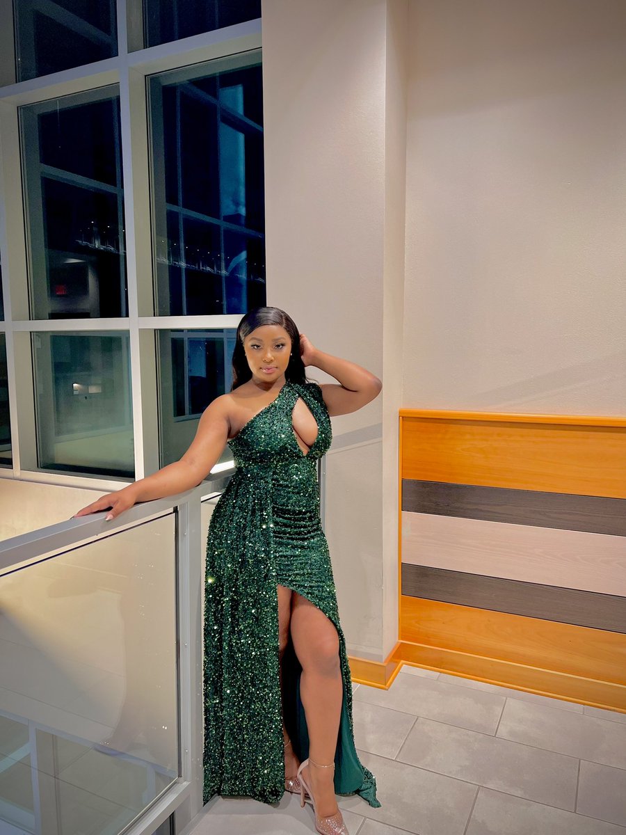 It might feel like the end, but it's really a new beginning 💚 #BSUgala #whatthepeoplewant🖤