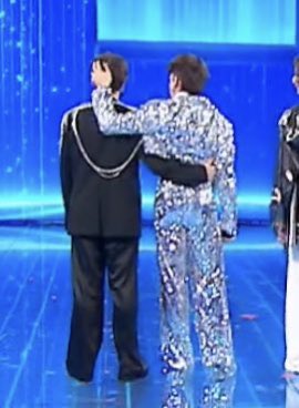 mengoxarms's tweet photo. LA FINALISSIMA RAGA ADOROOOOOOO #amici22 https://t.co/uMbAJUPLxX