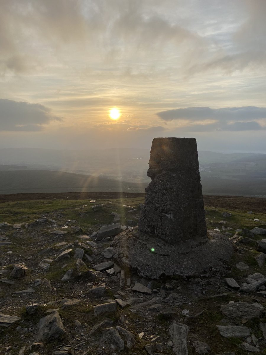 IrishRunningGir's tweet photo. Great weekend exploring and hiking around Maulin & #Tonduff topped off with a sunset stroll up #Seahan #trails #mountains #ireland #wicklow https://t.co/k5zBu3nPG7