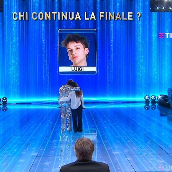 mengoxarms's tweet photo. TUTTO CIÒ È 
STRAORDINARIAMENTE
EMOZIONANTE 
#amici22 https://t.co/Uu3sSEcE2b