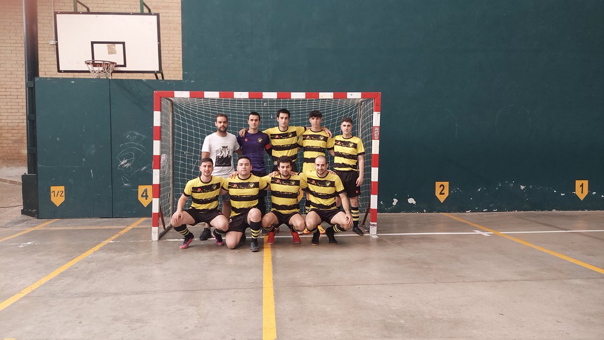 zaldibiAFT's tweet photo. Ikearrie!!! 💪💪💪GAUR garaipena Restin. Playoffak ondo hasi ditugu baino ez dago ezer erabakita oraindik. 6-2 baino lanean jarraitu behar hurrengo astean.🔜 Golak:
⚽️⚽️⚽️Enaitz
⚽️⚽️⚽️Josu
#GoraAretoFutbola #ElMopas🧹 #GoraAusa #BetiAusa #Onxapirata 🧐 https://t.co/SVxD5Eo4TX