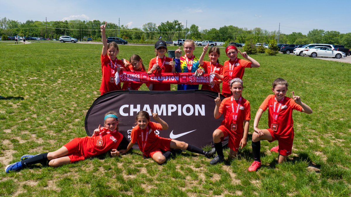 khcincynky's tweet photo. 🏆Trophy season! 🏆

#KingsHammer | #CrownChallenge https://t.co/n8wx6saGTD
