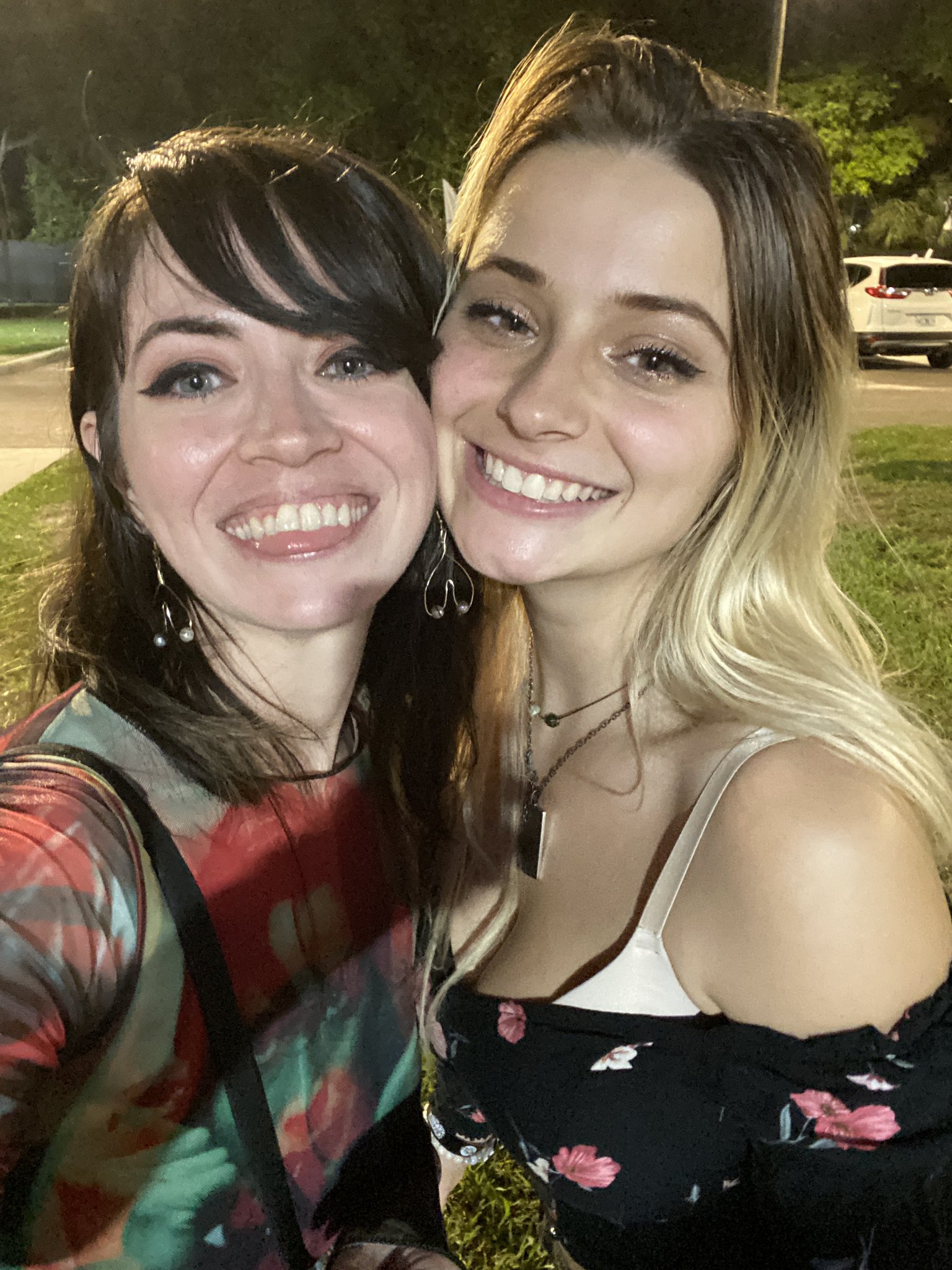 TW Pornstars - 2 pic. B R I T T A N Y. Twitter. Met so many fun people