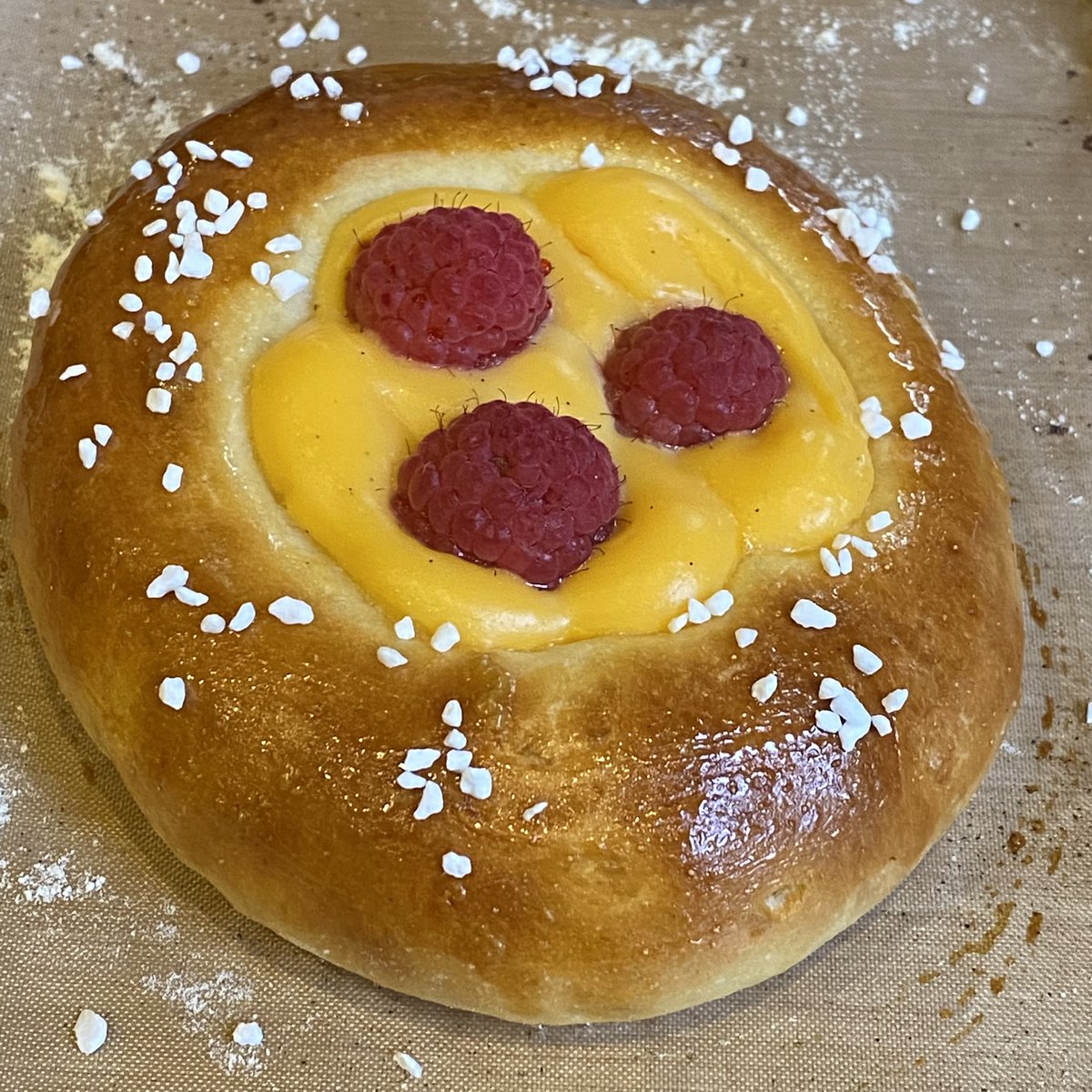 DaintyMonkeyBaking tweet media