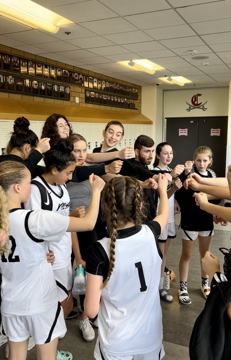 _AngieSun's tweet photo. Loved watching our @NWSelect youth teams compete today! So fun seeing us learn and grow together 🖤 #AsOne 

Grateful for @Coach_Costello @ben_calabrese and the job they are doing developing WINNERS! https://t.co/mmZpwkLOBj