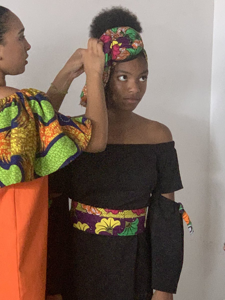 raisabanfield's tweet photo. Muy feliz y agradecida por la invitación de Asociación de Afrodescendientes Panameños Unidos, a la pasarela de Modas Etnicas en el Festival Afroantillano en #MiPueblito Honrada de lucir un diseño del panameño #AlexAdames https://t.co/DalmIy80ad