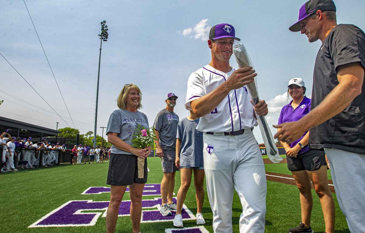 TarletonBase's tweet photo. # 3️⃣2️⃣ https://t.co/YT8mSNyiuj