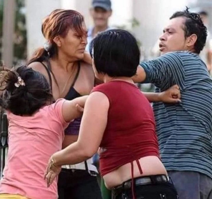 El Salvador Noticias tweet media