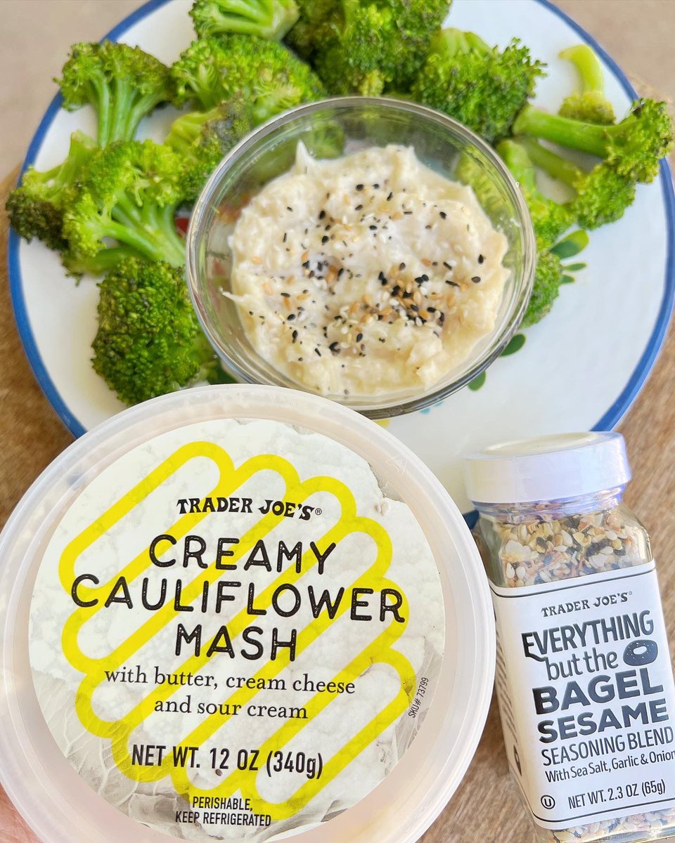 TJsObsessed's tweet photo. 📣 I’m Beyond OBSESSED with the 🚨 New Creamy Cauliflower Mash ($3.99;10/10 🌟) It really doesn’t need anything it’s perfect alone with the perfect amount of salt & creamy goodness! I added some #ebtb seasoning to elevate it! I wish they sold this in a larger+ https://t.co/Tc871gn0sE