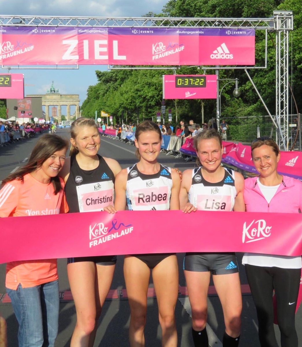 utapippig's tweet image. Friends, Ihr Lieben: Girls &amp;amp; Women power at the Frauenlauf in #Berlin. Much love &amp;amp; joy seeing family, friends &amp;amp; my colleagues again. Wonderful to be back. Gratuliere Euch zu Eurem tollen Lauf and congrats to Rabea, Christina &amp;amp; Lisa. @sccrunning 
©Michael Reger/Take The Magic Step