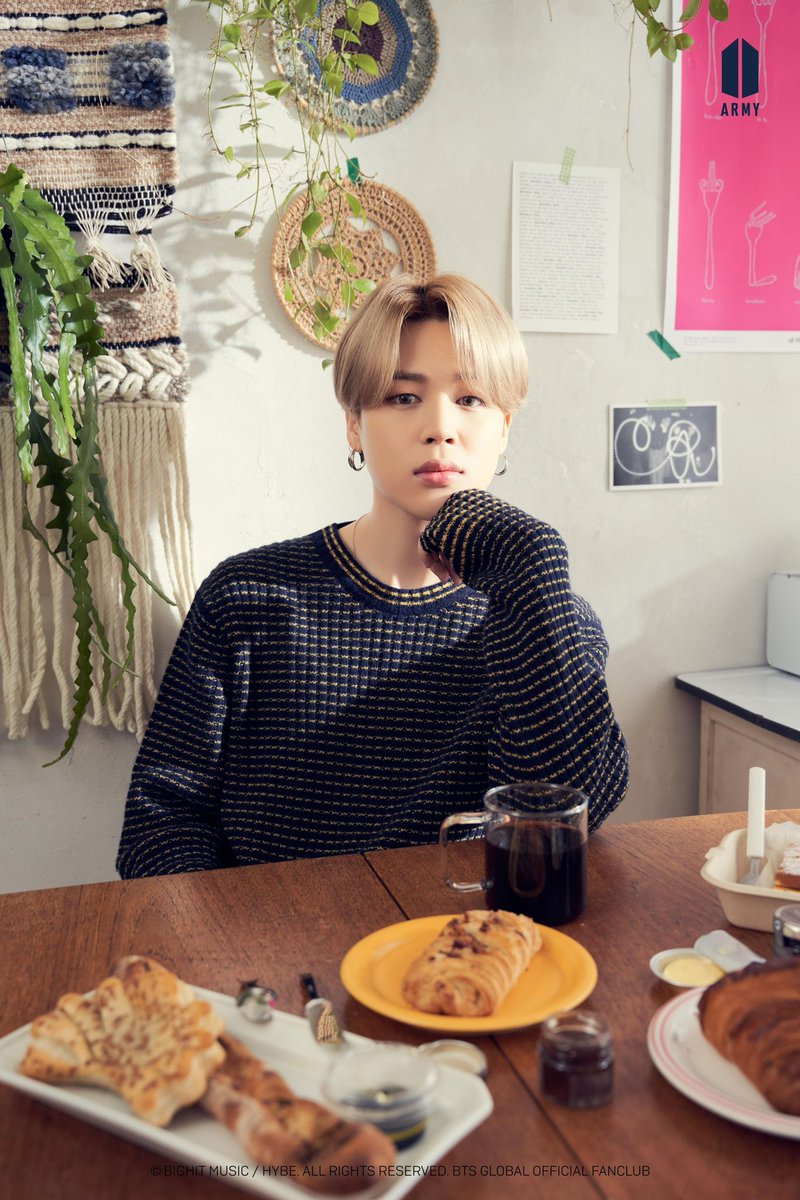 kkukstudio's tweet photo. BTS WEEKEND with Jimin https://t.co/eLFJwBAqcN