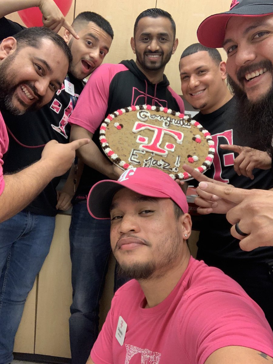 Efrain Q tweet media