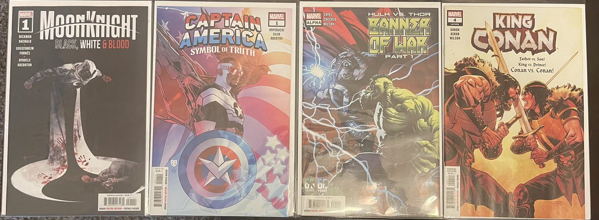 DrAwkwardGED's tweet photo. Todays reading list looks to be about 75% brutality, and I’m 100% ok with that
#Comicbooks #MarvelComics #MoonKnight #CaptainAmerica #HulkvsThor #KingConan https://t.co/EAMpgcR0g3