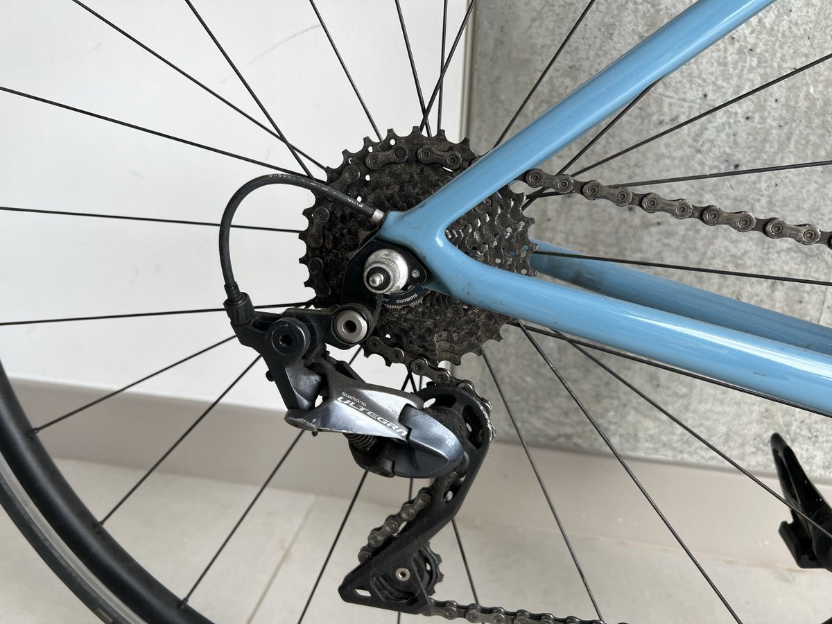 cami_franceschi's tweet photo. Chicos hola! Estoy vendiendo mi bici y les iba a pedir si por favor me ayudan a compartir, serían de gran ayuda ❤️ https://t.co/NRIFJtvLEE