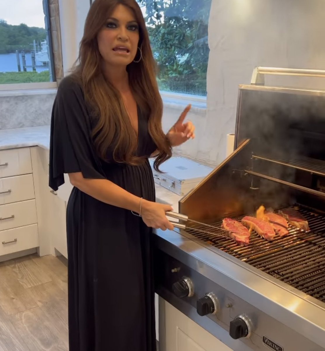 Mystery Solvent tweet media