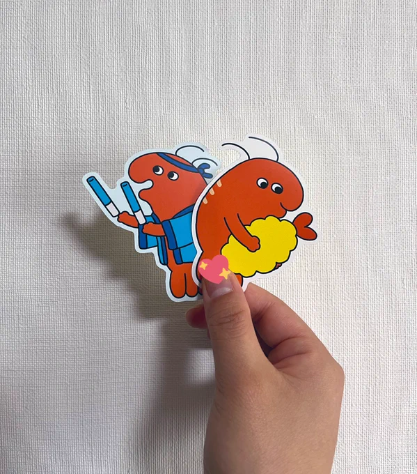 デザフェスで販売するダイカットシールつくりました🌈
推しーるも作ったのでスマホケースなどに入れて推し活ができます✨ 