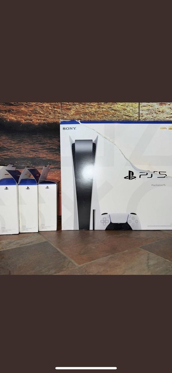 darustycrawfish's tweet photo. twitter family I have a special gift for everyone , I have a ps5 for sale ! For RETAIL PRICE  and FREE SHIPPING AND , if you guys are interested my DMs are open https://t.co/zLzfWbmLfA