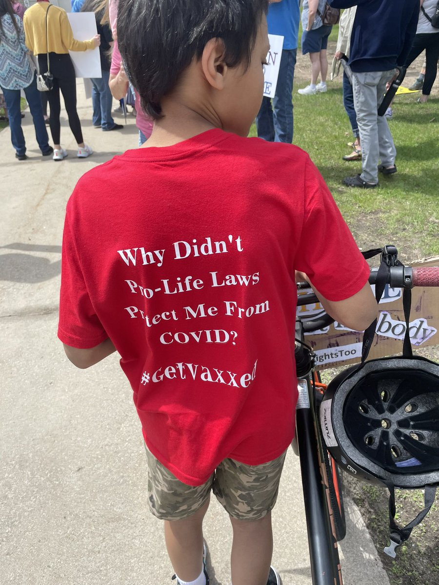 NotSilentMarie's tweet photo. “Why didn’t Pro-Life Laws protect me from COVID?” 
#GetVaxxed #ProChoice #WomanHaveRightsToo✊ https://t.co/IKTBam7oRE
