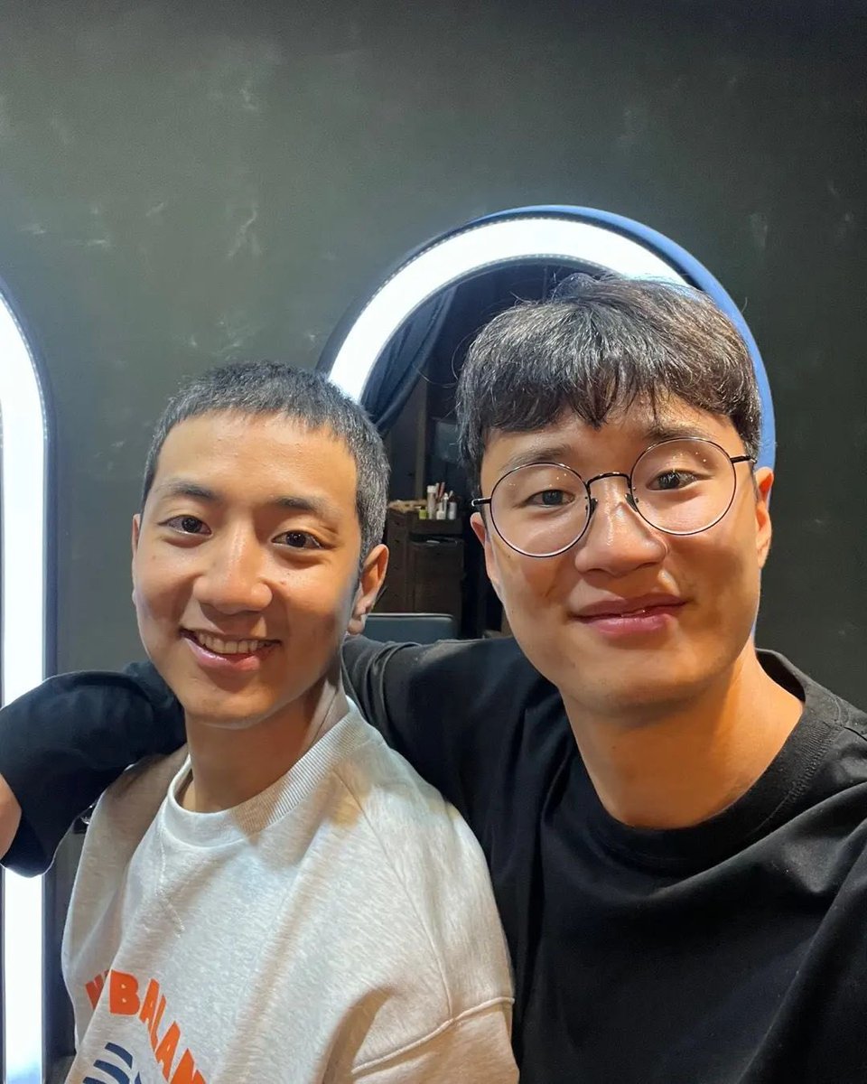every_HH's tweet photo. 220516

아쉽게 이번 시즌을 마무리해서  개인적으로 너무 아쉬운 시즌이였습니다. 많이 응원해주신 팬분들께 죄송합니다.🙏
건강하게 남자가 되어서  잘 돌아오겠습니다.저를 잊지 말아주세용😂❤ 
D리그 많이 사랑해주세요
KT도 많이 사랑해주세요
충성💪

#허훈 https://t.co/JPFDtIsfoN