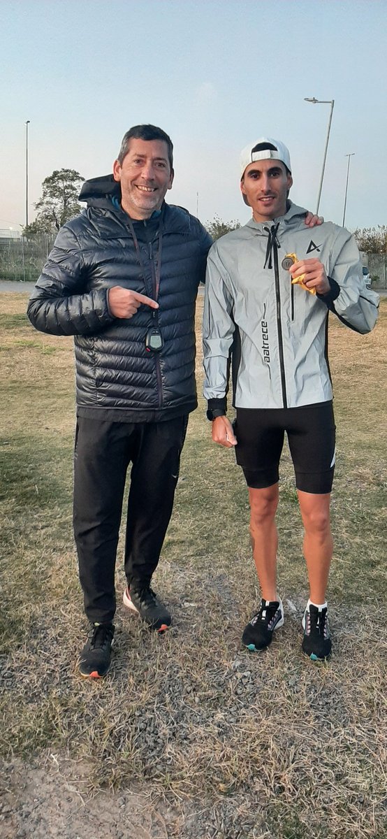 clubderunning's tweet photo. Resultados Caballeros 3000m Pque Olimpico:
@Franmiranda1500 1° gral 8'38 Pb
Cesar Pardo 9'36 Sb
Nico Cacchiabue 9'38 Pb
Juan Poggio 9'54 Pb 
Rodolfo Fleury 10'04 Sb
Oscar Peretti 10'27 Sb
David Jerez 10'33 Sb
Emanuel Kerps 10'43 Sb
Carlos Cos 10'54 Sb
@AleBritos06 #running https://t.co/RIFW5HV4rP