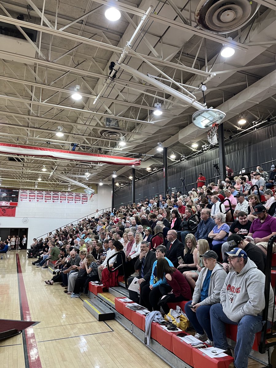 HCSDActivities's tweet photo. Congratulations Class of 2022! 🎉 https://t.co/AEsXHCbmze