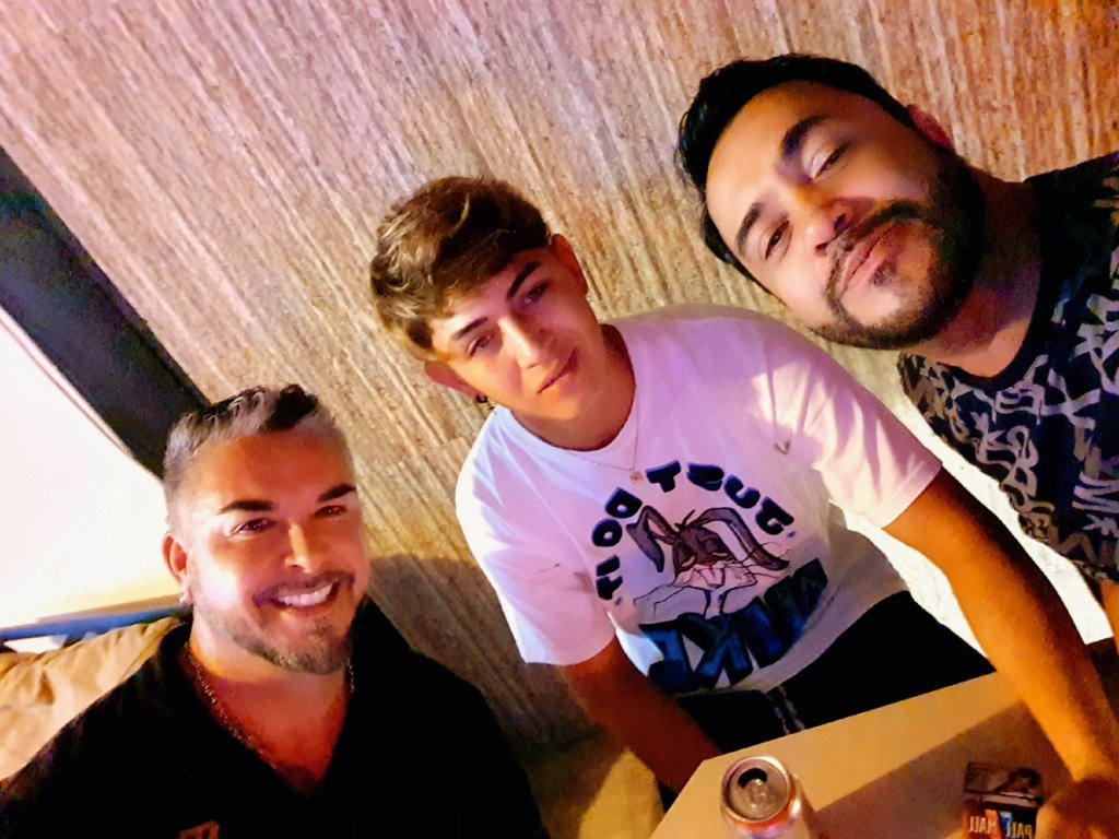 Esta excelente foto con mis Brothers <a href="/tono_chef/">Chef Toño Mendez</a> y Sr. Cardenas excelente trip el día de ayer Señores 👍