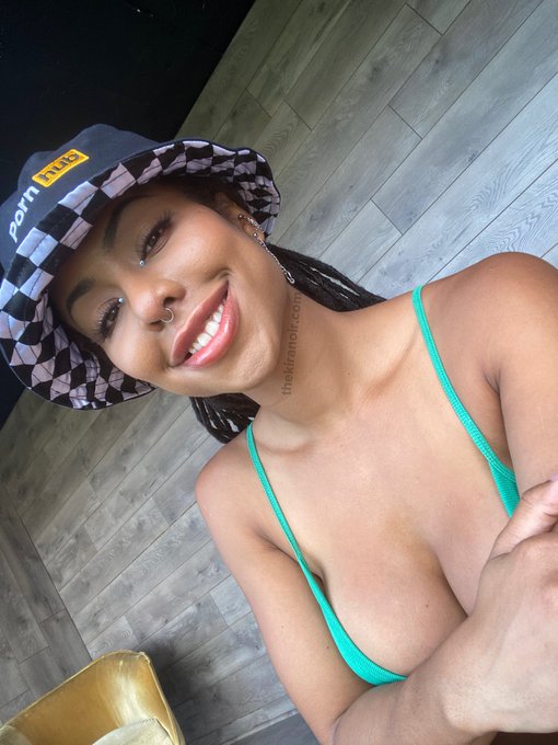 I'm having a really good day.  https://t.co/U1pFwYG8wp https://t.co/CDBWKldbK5<a href="/tag/mvsales"class="tags"><span>#mvsales</span></a>