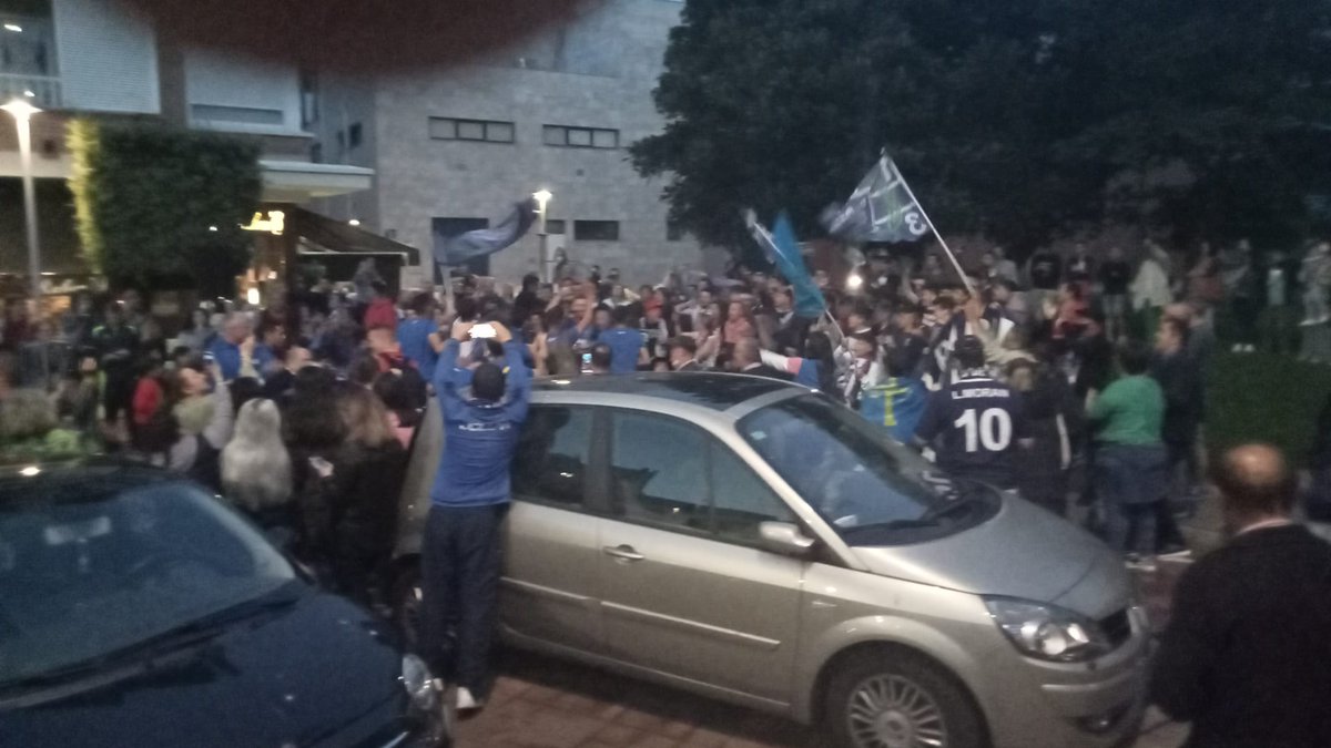 MarinoLuanco's tweet photo. ⚓💪✅🔵
Para el pueblo de Luanco la relevancia que tiene disponer de un equipo así es un orgullo al margen ser conocidos en todos los rincones de Asturias y España. 
Realidades de Luanco que debemos cuidar y admirar
#AlzaElRabuMarinin https://t.co/E2E0MVm3FC