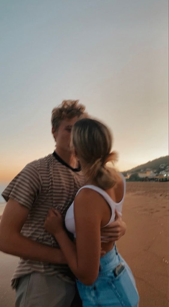 LittlxArchie's tweet photo. 𝙰𝚗𝚍 𝚒𝚗 𝚑𝚎𝚛 𝚜𝚖𝚒𝚕𝚎 𝙸 𝚜𝚎𝚎 𝚜𝚘𝚖𝚎𝚝𝚑𝚒𝚗𝚐 𝚖𝚘𝚛𝚎 𝚋𝚎𝚊𝚞𝚝𝚒𝚏𝚞𝚕 𝚝𝚑𝚊𝚗 𝚝𝚑𝚎 𝚜𝚝𝚊𝚛𝚜

                             ♡ 𝟷𝟻.𝟶𝟻.𝟸𝟶𝟸𝟸 ♡ https://t.co/Lo2iaYrDTd