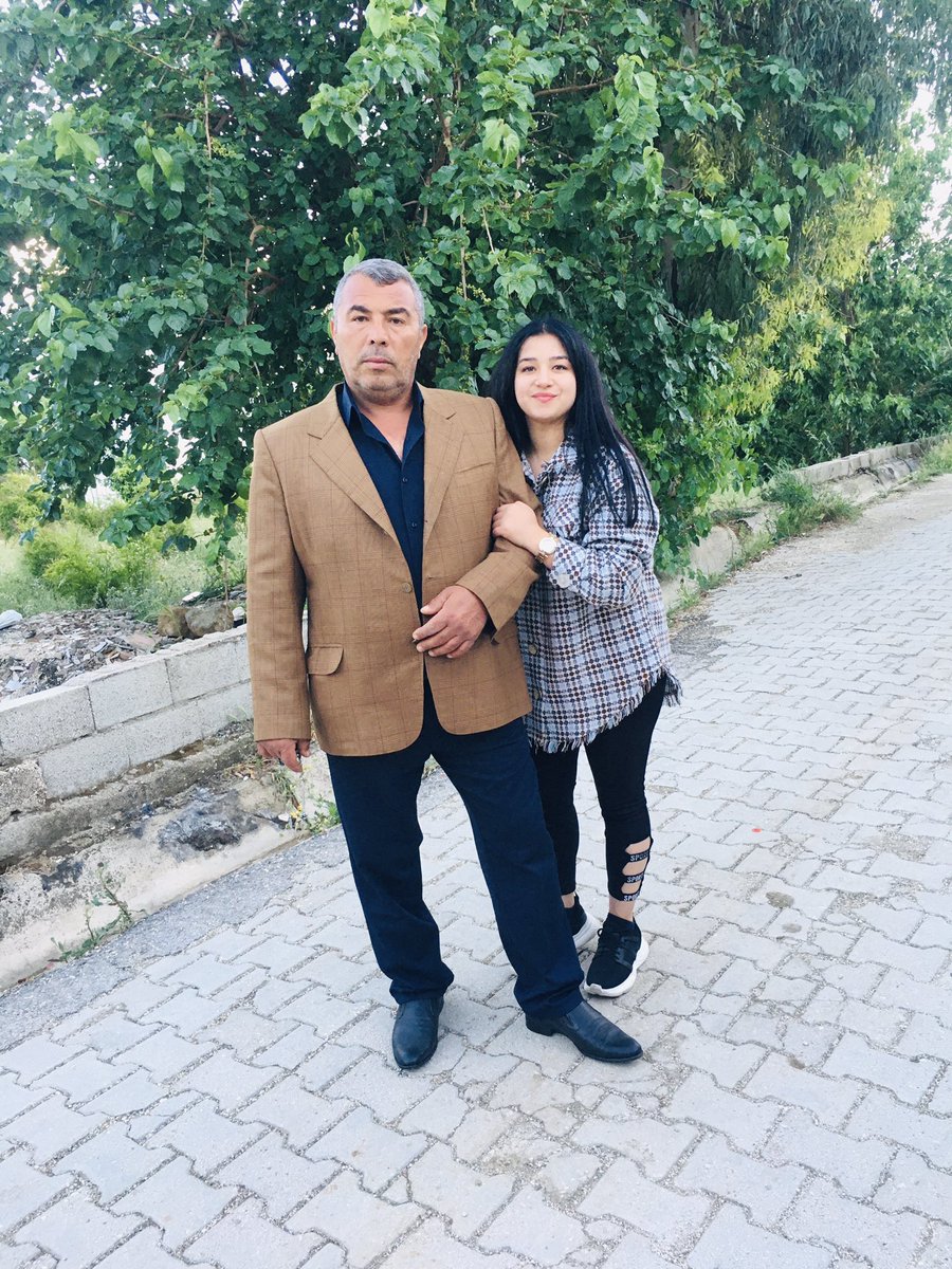 basaksux1's tweet photo. Sende koca çınarını ekle♥️ https://t.co/kvTib7ZXzo