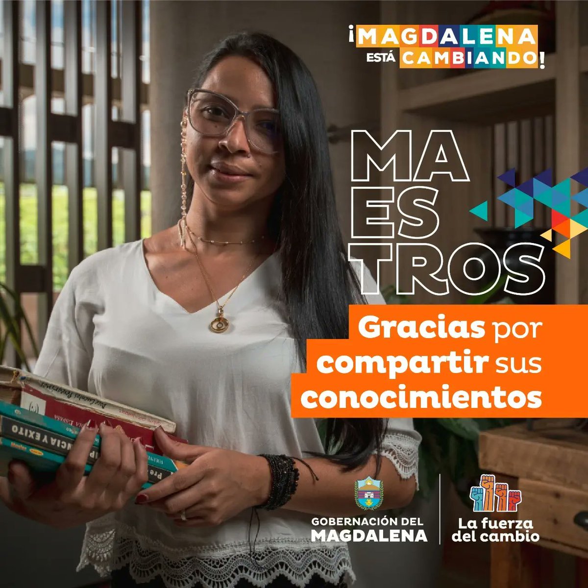 MagdalenaGober's tweet photo. 👨‍🏫👩‍🏫Agradecemos y valoramos el trabajo incansable de quiénes día a día se dedican a transformar nuestra sociedad, profesionales comprometidos con la formación y educación de niños, niñas, adolescentes y jóvenes 
Gracias por nunca desistir a pesar de todo.

#DiaDelMaestro https://t.co/a6Xi0CrUSM