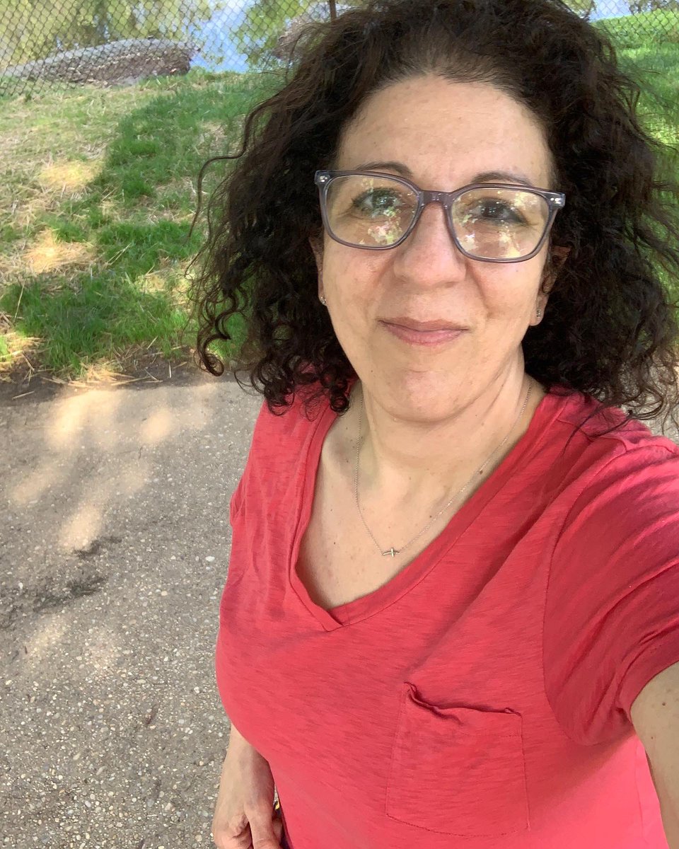 AnitaRises's tweet photo. Taking a walk after the energizing #ywm2022virtual convention. Feeling motivated and inspired. @obesityaction https://t.co/GLGDGWM5pD