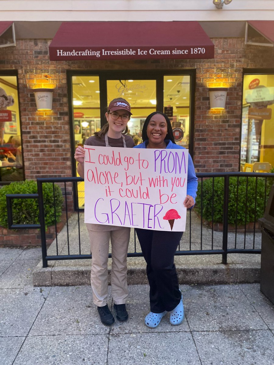 Here’s the SCOOP: Cameron Stevenson and Maggie Timpe are headed to prom together!🥳🤩🌟😁🍦