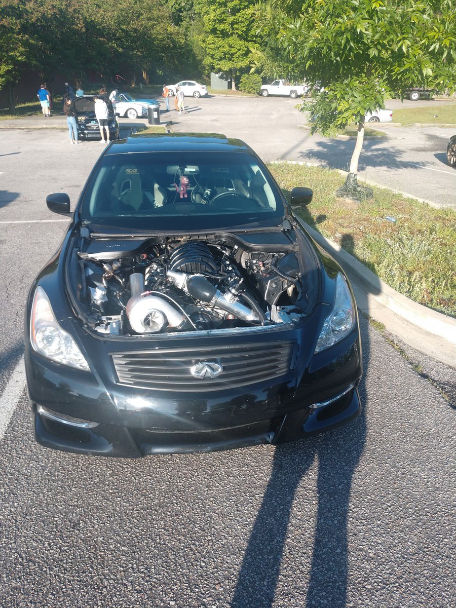 CobraSVTnewedge's tweet photo. I drove an hour and 15 minutes up to see Columbia South Carolina's #CarsAndCoffee This #Infiniti had an #LSmotor swap and #Turbo https://t.co/t9xidErNAP
