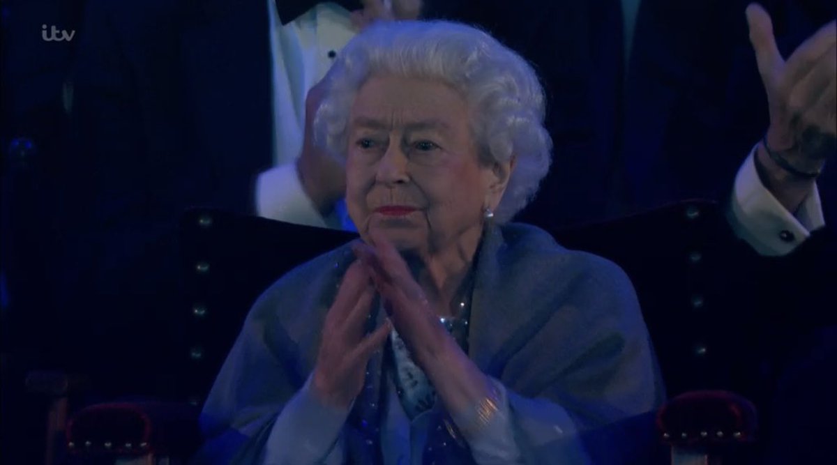 Royal Central tweet media