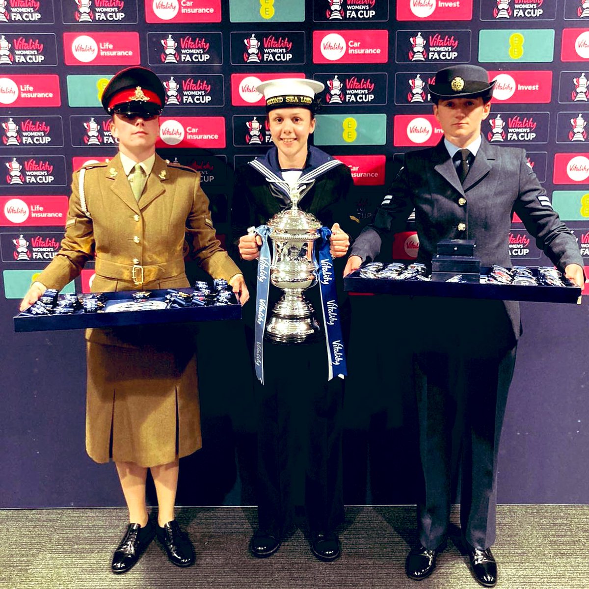 Anna Birtwhistle (@annabirtwhistle) on Twitter photo Womenโs FA Cup ๐๐ผ
Such an honour & Privilege to be apart of the Medal Presentation!
Thank you to the Army for this fantastic opportunity!
Will be forever Gratefulโฆ๐๐ฌ๐ง
<a href="/ArmySportASCB/">Army Sport</a>
<a href="/UKAFWomen/">UK Armed Forces Football Women</a>
<a href="/GunnersRAFC/">Royal Artillery FC</a>
<a href="/ScottishGunners/">19RegtRA</a>
#Armysport
#RoyalArtillery
#WomensFootball Womenโs FA Cup ๐๐ผ
Such an honour & Privilege to be apart of the Medal Presentation!
Thank you to the Army for this fantastic opportunity!
Will be forever Gratefulโฆ๐๐ฌ๐ง
<a href="/ArmySportASCB/">Army Sport</a>
<a href="/UKAFWomen/">UK Armed Forces Football Women</a>
<a href="/GunnersRAFC/">Royal Artillery FC</a>
<a href="/ScottishGunners/">19RegtRA</a>
#Armysport
#RoyalArtillery
#WomensFootball