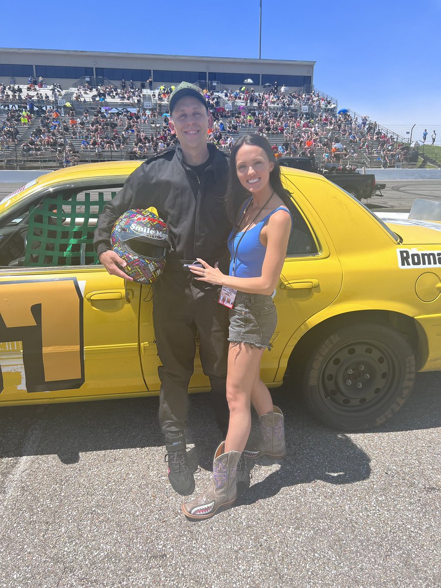 RomanAtwood's tweet photo. Lost my first race!! I think we put on a heck of a show though 🎉 https://t.co/FVBehKWlyM