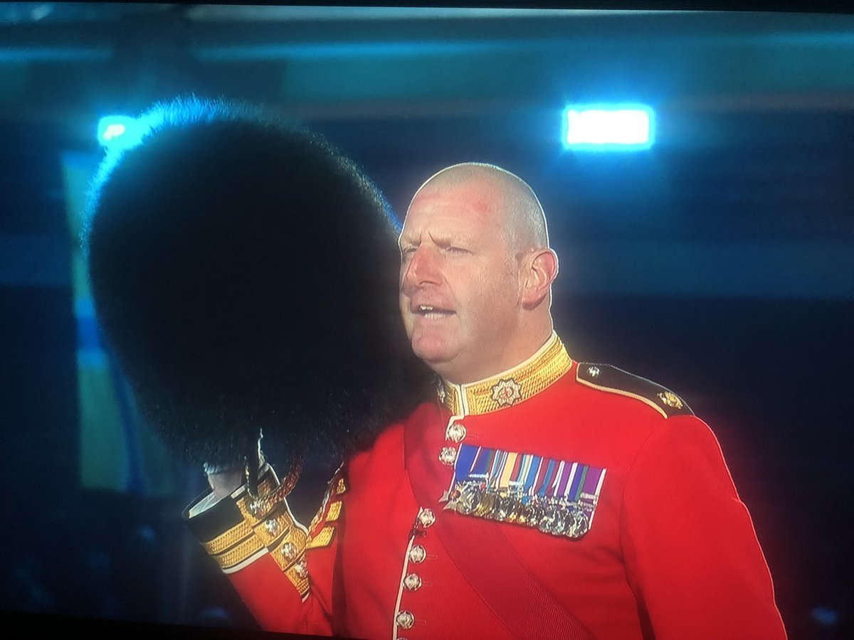 Soundman taking no chances here at all. #jubileecelebrations