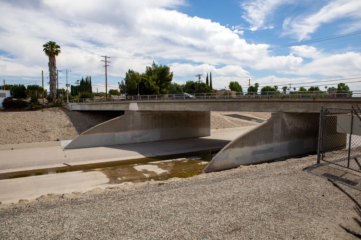 MayorOfLA's tweet photo. The Caballero Creek Park, when completed, will serve as a destination and access point on the L.A. RiverWay path to walk, bike, and play – a place where wetlands will flourish with native habitat and Angelenos can connect to nature. https://t.co/Bac0Pe914X