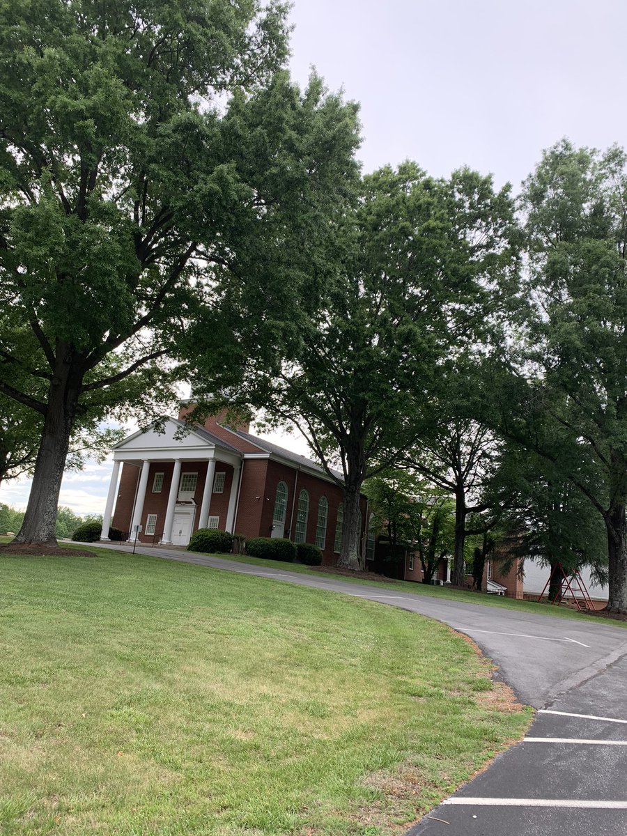 rscott_pace's tweet photo. Honored to speak tonight at the Yadkin County FCA baccalaureate services at Enon Baptist Church! Praying for these graduates and all that the Lord desires to do in and through them!! #ThisisSoutheastern @SEBTS @CollegeSE https://t.co/74mqFG63hw