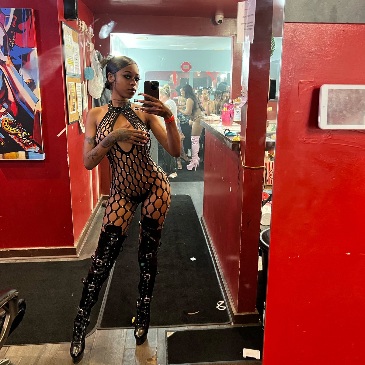 onlymicayla's tweet photo. https://t.co/bwhftYRsNK