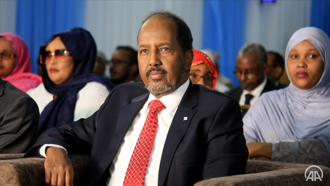 anadoluagency's tweet photo. Somali parliament elects Hassan Sheikh Mohamud as president https://t.co/dD9Yh4eEG2 https://t.co/wqQU4nb7Wg