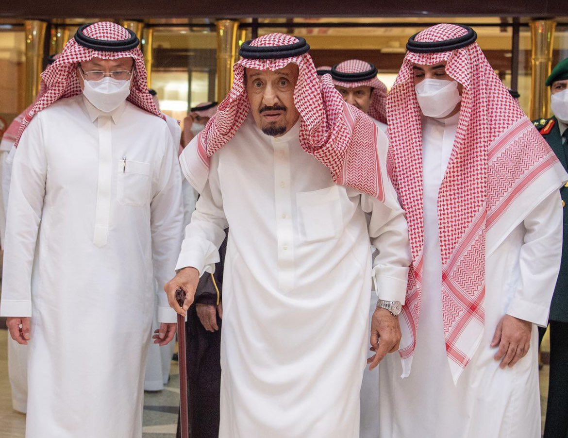 alhanoufmalsaud's tweet photo. جعلها تبطي سنينك❤️ https://t.co/KKdbGqH4Bm