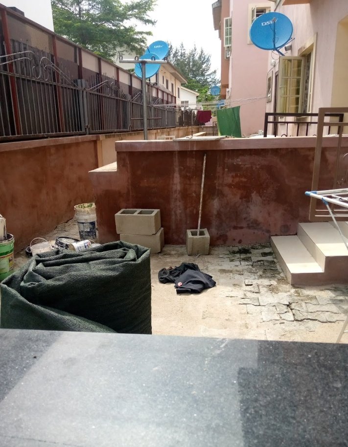 Irishnaija's tweet photo. These are all before photos
#smallspacedesign
#smallpool https://t.co/Q7YInprVrs