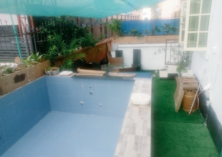 Irishnaija's tweet photo. After photos.
These was on a low budget because it's a rental house, I didn't want to do anything permanent.
@akomscopy you have been there.
#smallspacedesigns Lagos https://t.co/WB8qjV3vbG